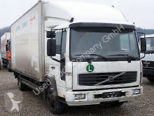 camion furgone Volvo