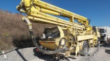 camion calcestruzzo pompa per calcestruzzo Renault