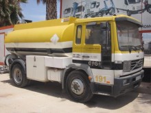 camión cisterna Volvo