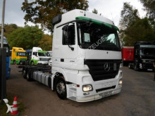 Mercedes chassis truck