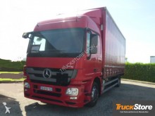 camion savoyarde Mercedes