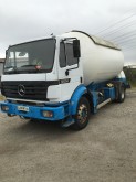 camion citerne à gaz Mercedes