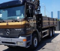 camion benne Mercedes