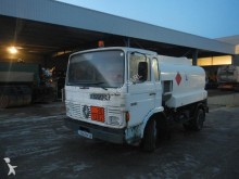 camion cisterna idrocarburi usato