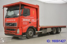 camion plateau Volvo