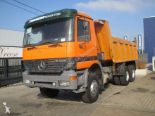 camion benne Mercedes