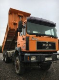 camión MAN 33.332