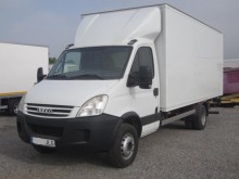 camión Iveco Daily 65C18