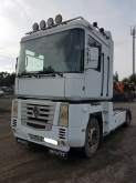 Renault chassis truck