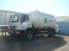 camión cisterna de gas MAN