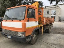 camion tri-benne Iveco