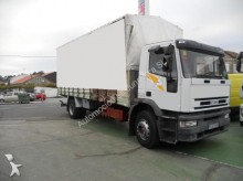 camión chasis Iveco