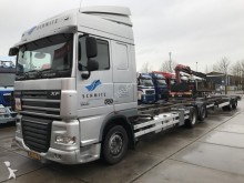 camion portacontainers DAF