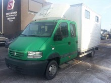 camión remolque para caballos Renault