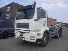 camion benne MAN