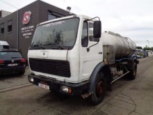 camion citerne alimentaire Mercedes