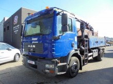 camion benne MAN
