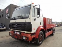 camion plateau ridelles Mercedes