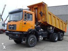 camion Renault Kerax 300 6X4