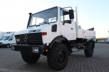 Unimog standard flatbed truck