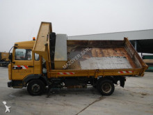 camion tri-benne Renault