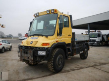 camion ribaltabile trilaterale Mercedes