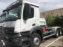 camion polybenne Mercedes