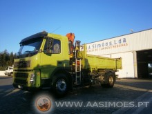 camion benne Volvo