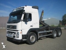 camion polybenne Volvo