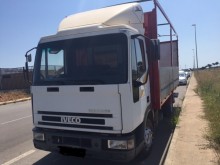 camion cassone fisso Iveco