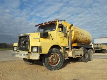 camión Volvo NL 10