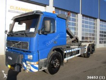 camion polybenne Volvo