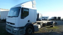 camión portacontenedores Renault