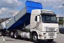 camion benne Volvo