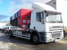 camion portacontainers DAF