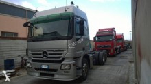 camion Mercedes Actros 2550
