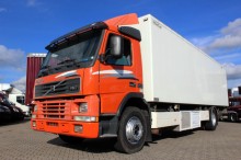 camion Volvo FM7 250