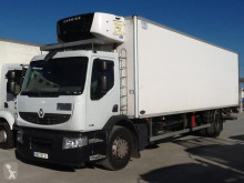 Renault mono temperature refrigerated truck