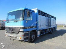 camion trasporto bovini Mercedes