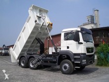 camion benne MAN