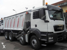 camion benne MAN