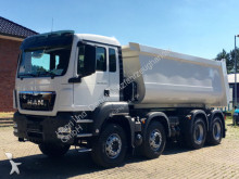camion benne MAN