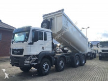 camion benne MAN
