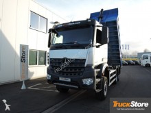 camión Mercedes Arocs 3345 AS
