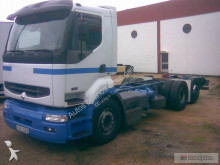 camión chasis Renault