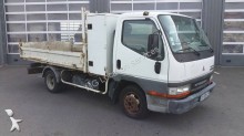camión Mitsubishi Fuso Canter 3C11