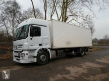 Mercedes box truck