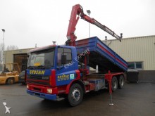 camión DAF 75 ATI 75 CF 270 ATI Kipper HMF Crane 10 Tyre's