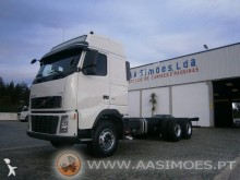 camión chasis Volvo