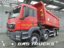 camion benne MAN